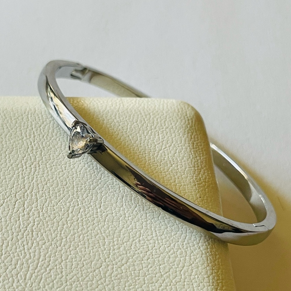Polished Silver Clear Heart Accent Bangle Bracelet